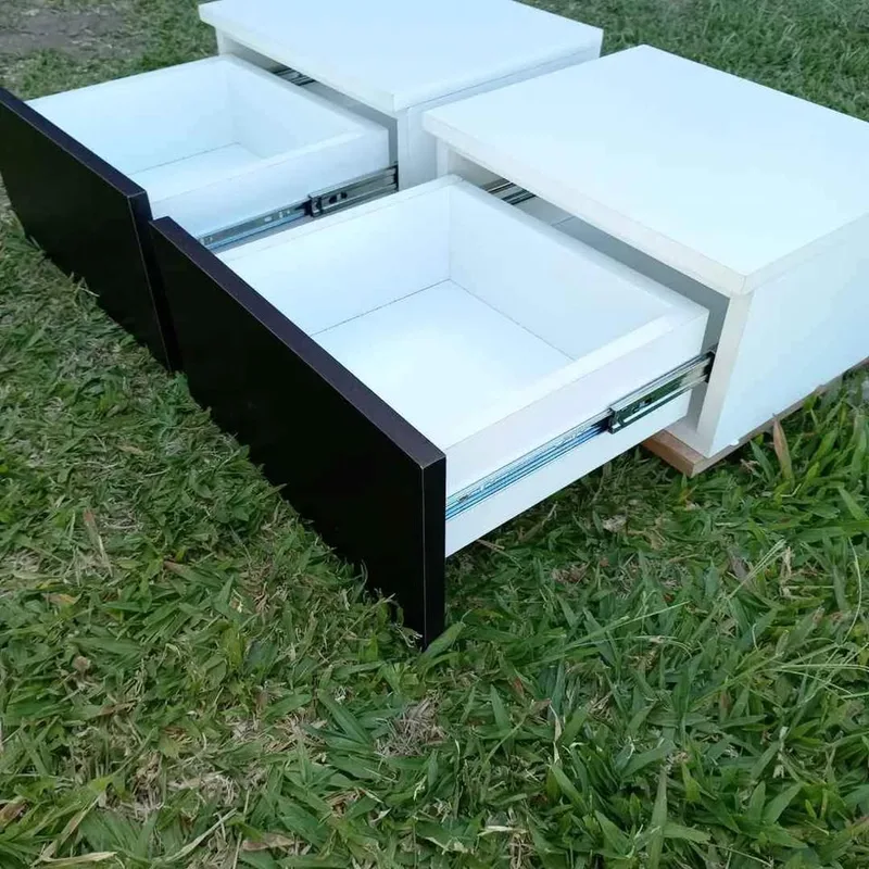Par mesas de luz lapacho 1 cajón — 2